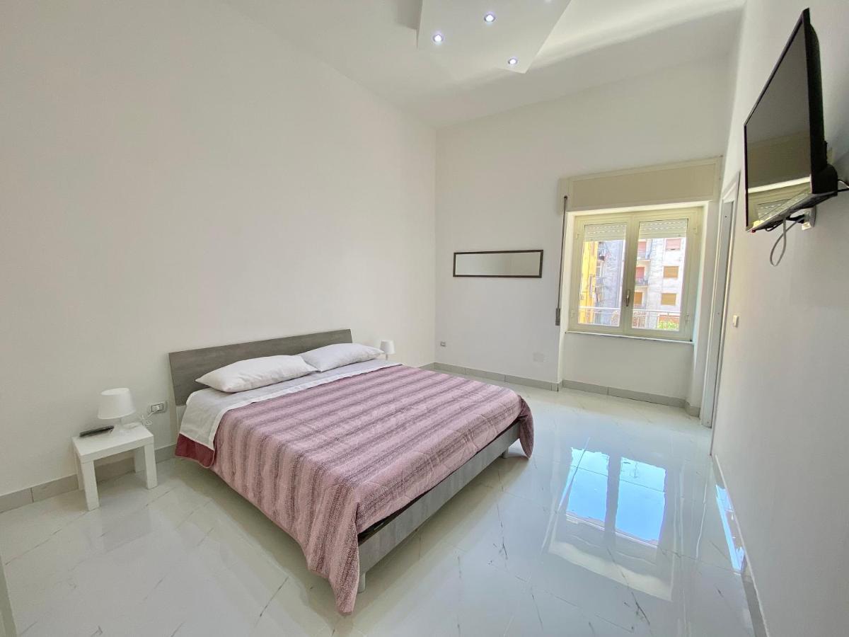 House M&C Apartman Nápoly Kültér fotó
